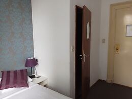 Hotel Bellington