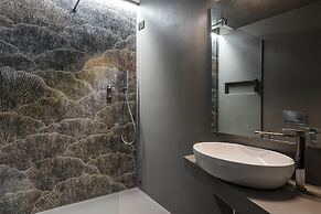 Hotel Mealba Suite & Pool