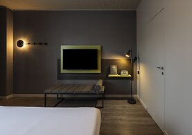 Hotel Mealba Suite & Pool