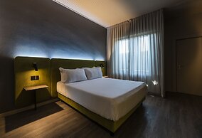 Hotel Mealba Suite & Pool