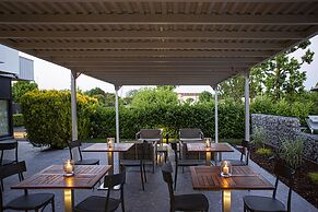 Hotel Mealba Suite & Pool