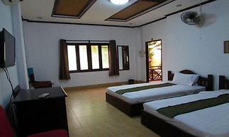 Suksavanh River Hotel