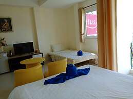 Lotus Suite Hua Hin