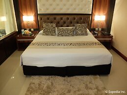 Central Park Tower Resort