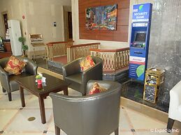 Central Park Tower Resort