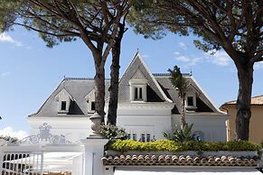 White 1921 Saint-Tropez