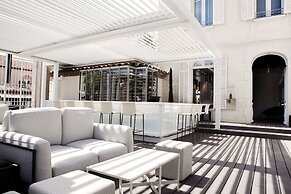 White 1921 Saint-Tropez