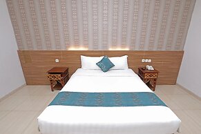 Grand Amira Hotel
