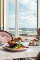 The Queens Hotel