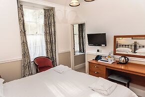 The Queens Hotel
