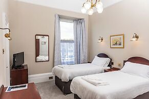 The Queens Hotel