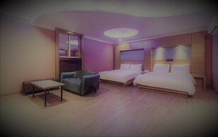 Hotel Head-One
