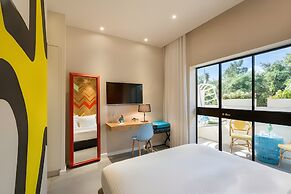 Cucu Hotel