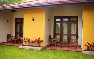 Airport Villa