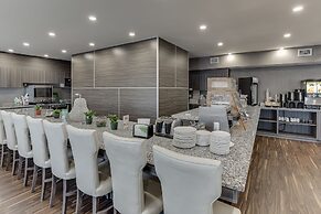 Home Inn & Suites Saskatoon South