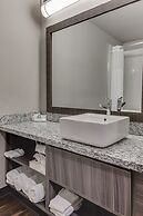 Home Inn & Suites Saskatoon South