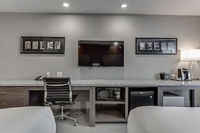 Home Inn & Suites Saskatoon South