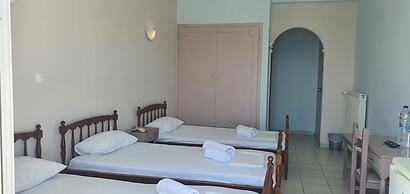 Artemis Hotel