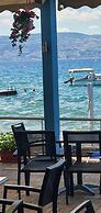 Artemis Hotel