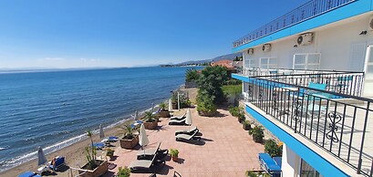 Artemis Hotel