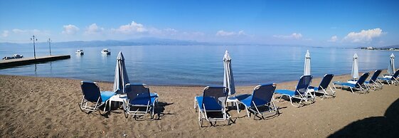 Artemis Hotel