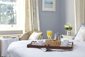 The Royal Hotel