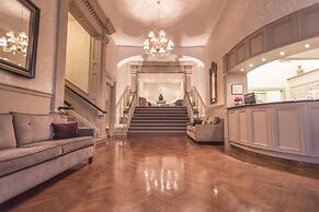 The Royal Hotel
