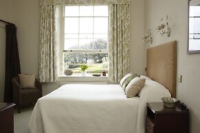 The Royal Hotel