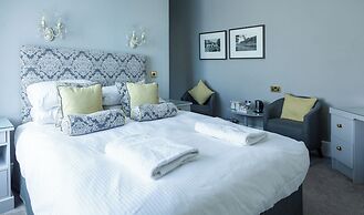 The Royal Hotel