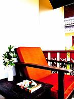 Baan Rim Klong Resort