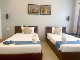 Best Central Point Hotel