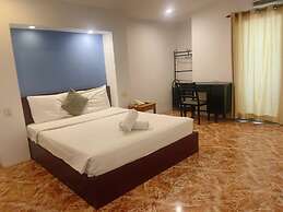 Best Central Point Hotel