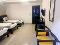 Best Central Point Hotel