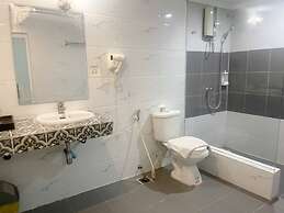 Best Central Point Hotel