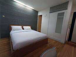 FLAT06. Cipete