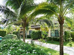 Aonang Oscar Pool Villas