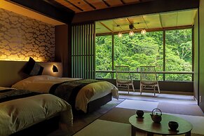 Yamanaka Onsen Ohanami Kyubei