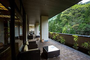 Yamanaka Onsen Ohanami Kyubei