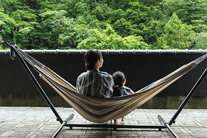 Yamanaka Onsen Ohanami Kyubei