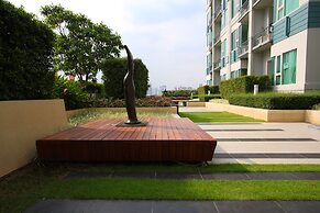 IVY THONGLOR 55