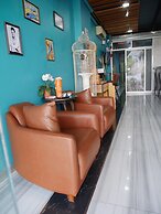 Phaphoom Boutique