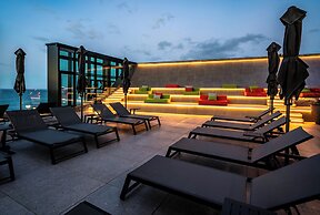 Silken Saaj Maar- Adults Only