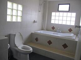 Rouge Service Apartments