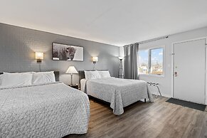 Pine View Inn