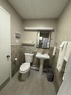 Pine View Inn