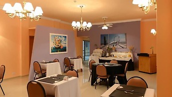 Santiago Hotel