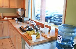 Woodland Motor Inn