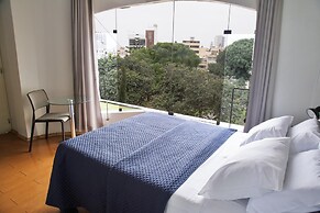 Awanka Hotel