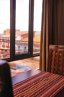 Illas Inn