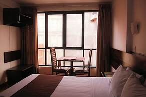 Illas Inn